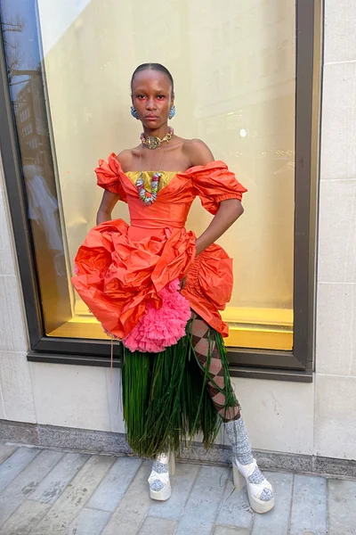 Look 19